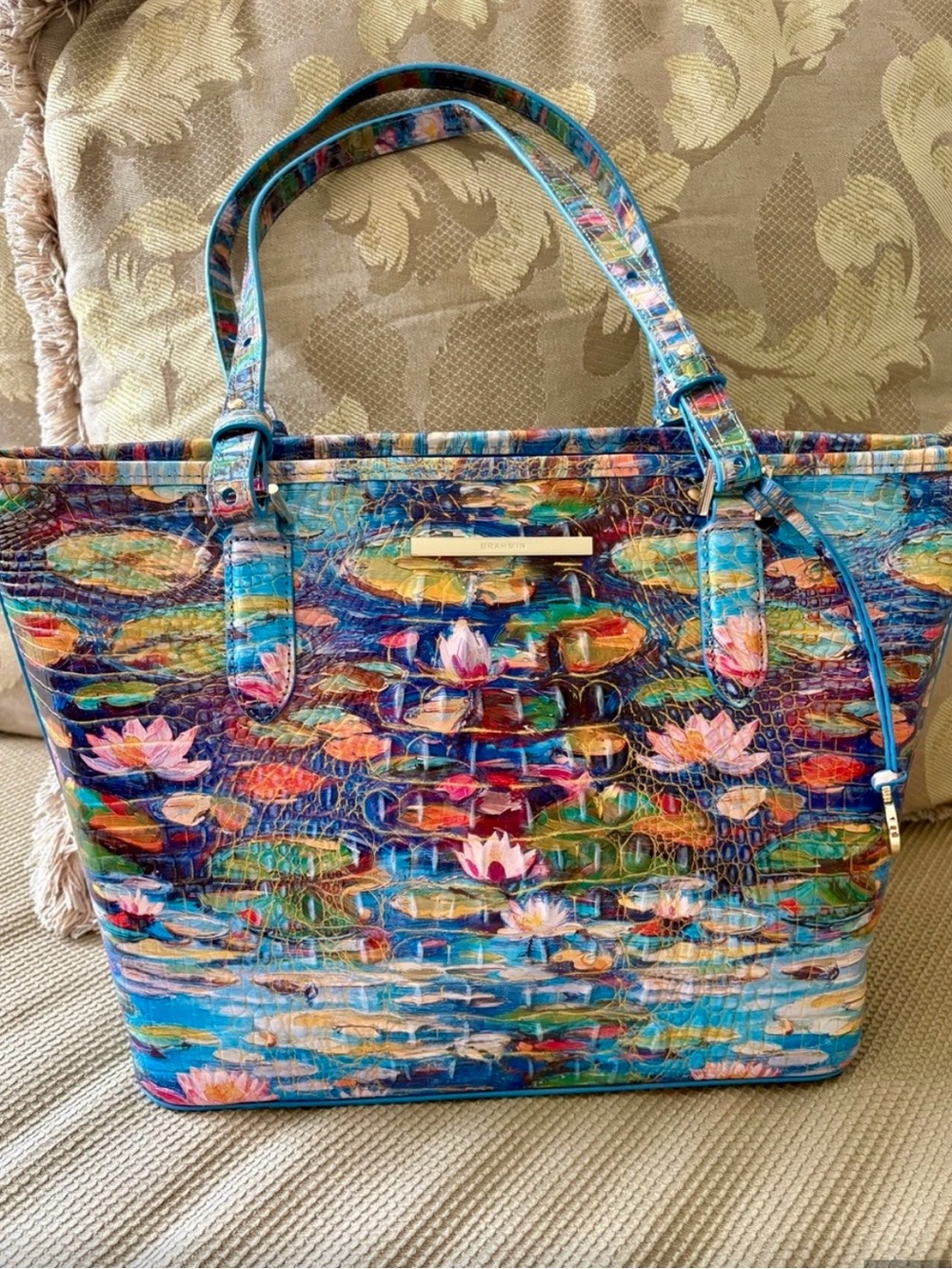 NWT~Large Brahmin Med ASHER Waterlily Embossed Leather Shoulder Bag